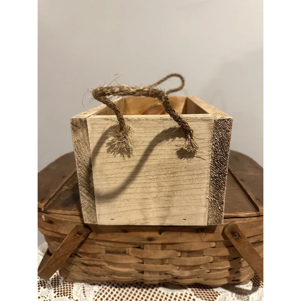 Rustic Wooden American Flag Crate Decorative Box Jute Rope Handles Americana
